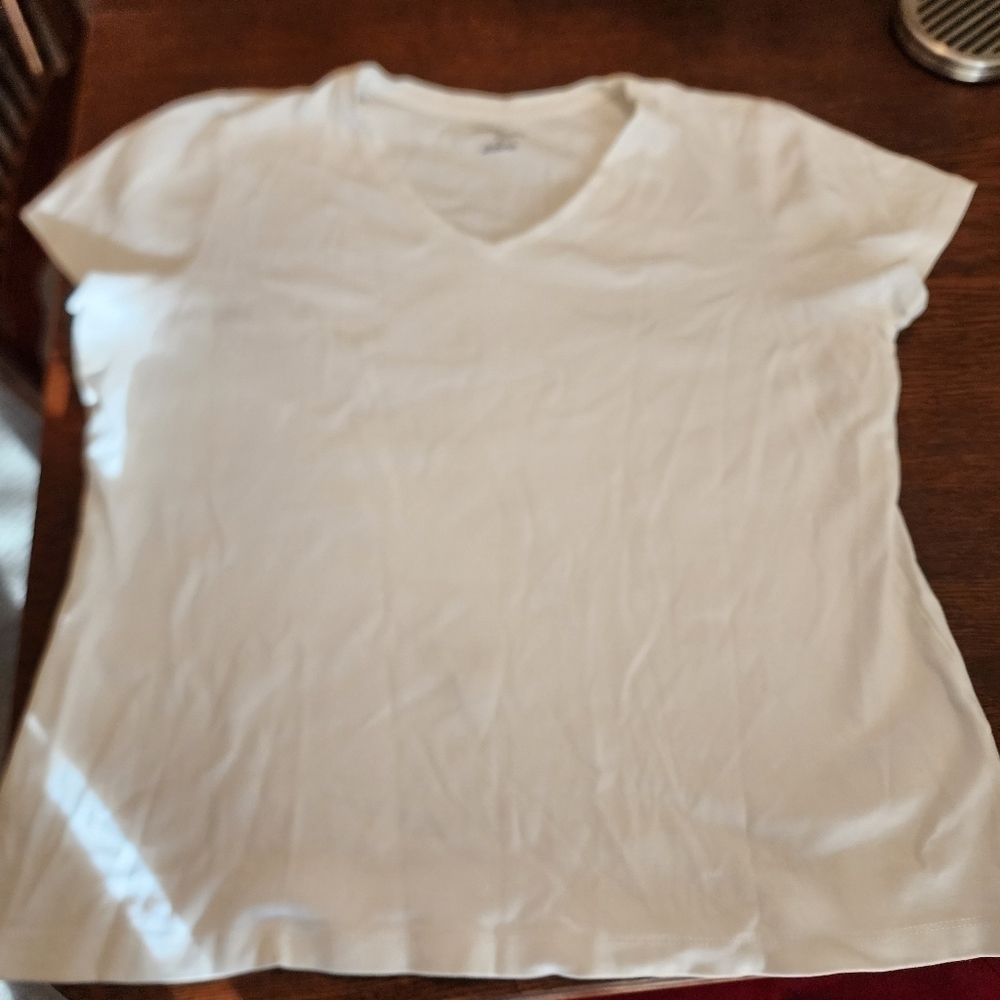 White t-shirt
